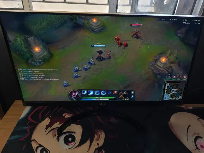 Monitor LG 24" ótimo estado ideal pra jogos estudos e trabalho