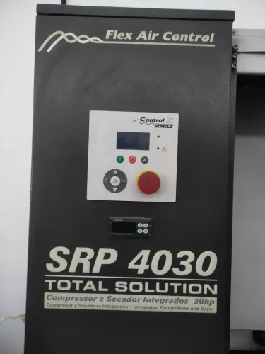 Vendo compressor e secador 