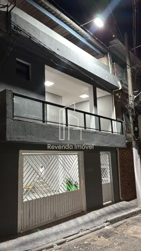Sobrado em Itaquera, 2 dorm, próximo a ponto de ônibus