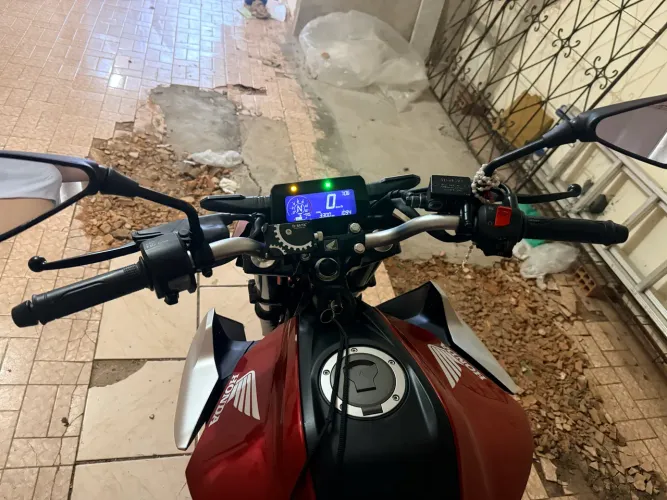 Moto cb