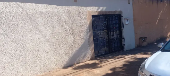 Vendo uma casa no Bairro Tijuca 05 qtos