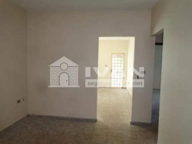Casa para locação bairro Planalto