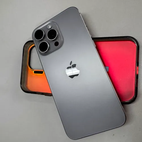 iPhone 15 Pro Max - Completo - 88% - Sem marcas