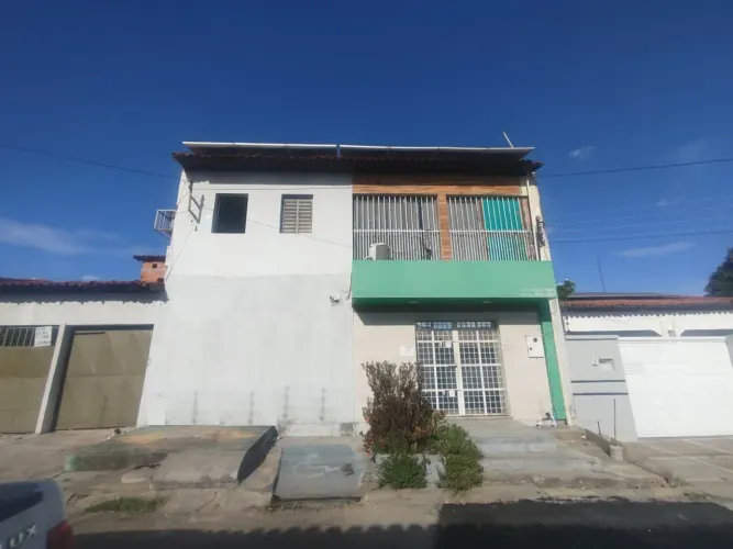Excelente Ponto Comercial - Bairro Saci - 320 m²