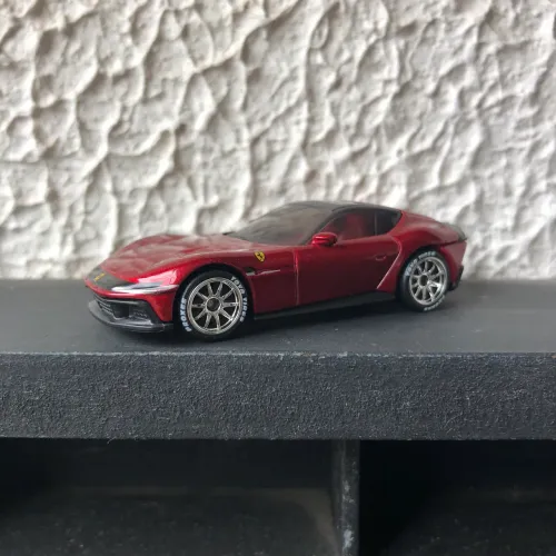 Ferrari 12 Cilindri