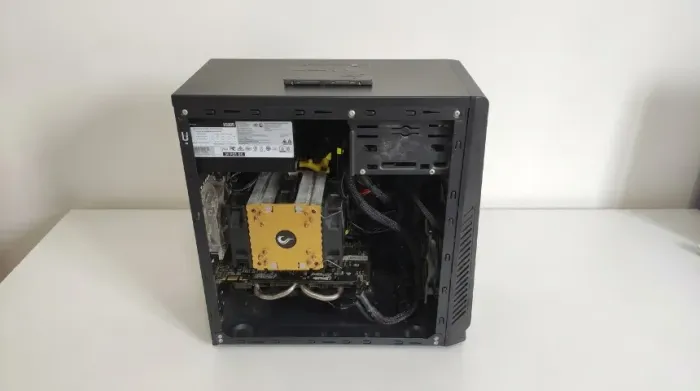 PC Gamer Xeon E5-2650 V2 8 Núcleos 16GB GTX 950 Strix SSD