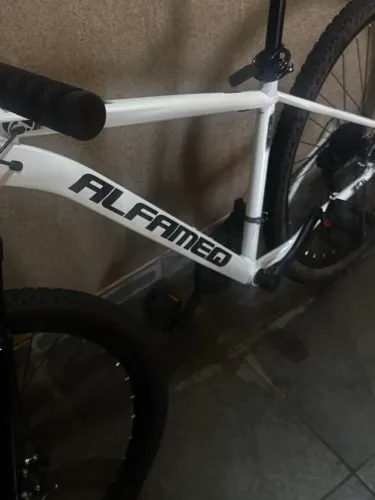 Bicicleta mountain bike - Quadro Alfameq cor branca, bicicleta 29x17 Start