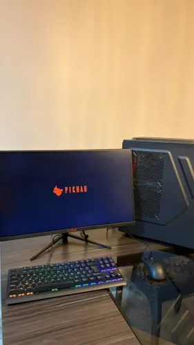 Setup Gamer Completo - PC + Monitor 165Hz Curvo + Teclado Mecânico + Mouse Razer