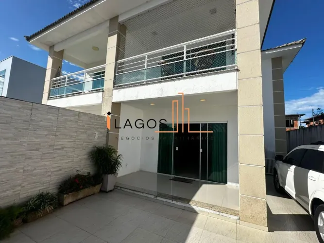 Casa para Locação em Cabo Frio, Novo Portinho, 4 dormitórios, 3 suítes, 6 banheiros, 2 vag