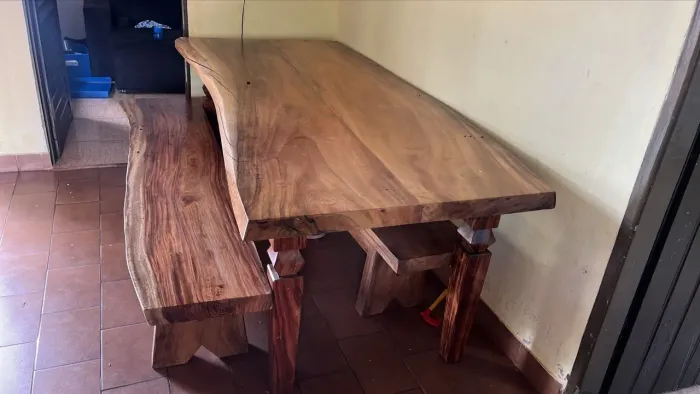 Mesa de madeira 