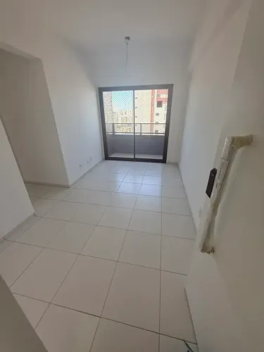 Imóvel para venda possui 47 metros quadrados com 2 quartos em Boa Viagem - Recife - PE