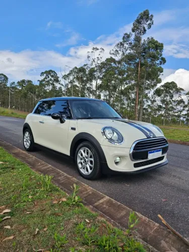 Mini Cooper 1.5 Turbo 12V 3P Aut. 2015