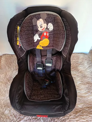 Cadeirinha de carro reclinável de 0 a 25 kg, aceito cartão