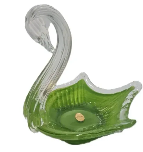Escultura decorativa de cisne em cristal murano, muitos cinzeiros foram desenhados justame