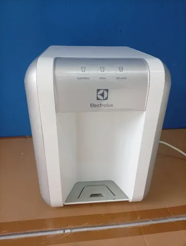 Vendo Purificador de água Electrolux