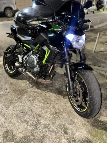 Kawasaki Z650 17/18