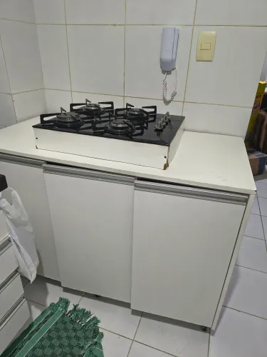 Vendo cooptok com armário