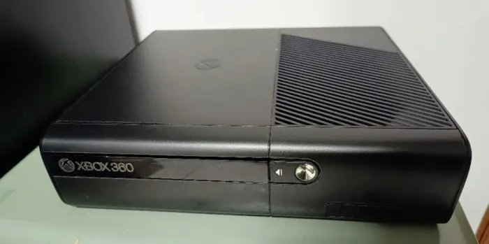 Xbox 360 Super Slim RGH 3.0 LT 3 Não Liga peças x360 jogos