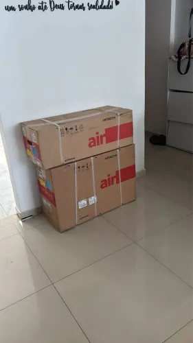 Ar condicionado inverter hitachi 12000 BTUS! Lacrado ! Sem uso!