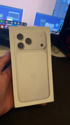 iPhone 17 Pro Max Silver 256gb único dono