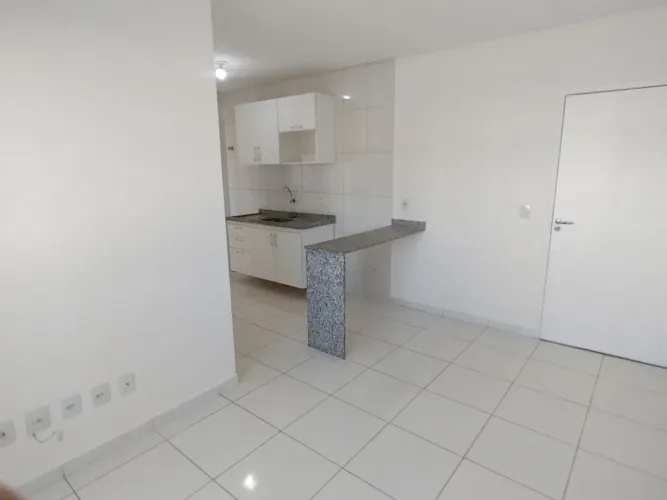 Alugo lindo apt. com 2 quartos no Caminho do Sol. Ar condicionado. Ótima oportunidade 