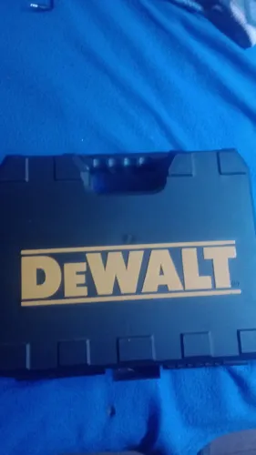 Parafusadeira dewalt completa nova na caixa box - URGENTE