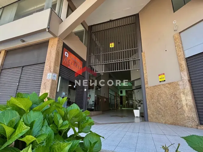 Sala comercial em Rua Moreira César - Pio X - Caxias do Sul/RS