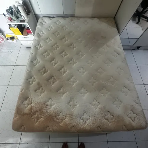 Cama Queen 1.60x2 m pé duplo Pelmex