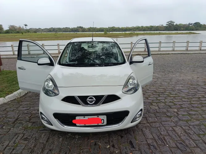 Nissan March SL 1.6 16V Flex Fuel 5P 2015