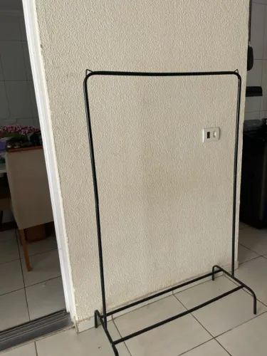 Arara de roupas