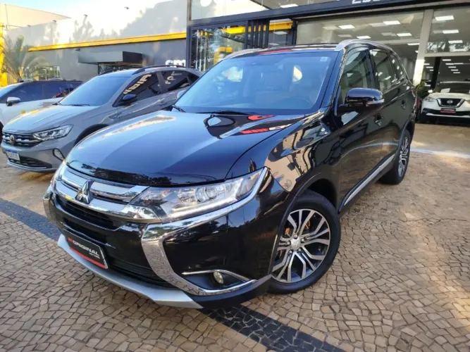 Mitsubishi Outlander 2.2 165cv Diesel Aut. 2017