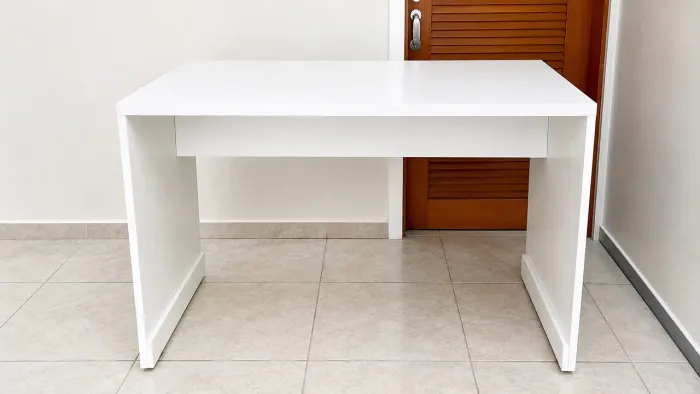 Mesa de Escritório em MDF Sob Medida