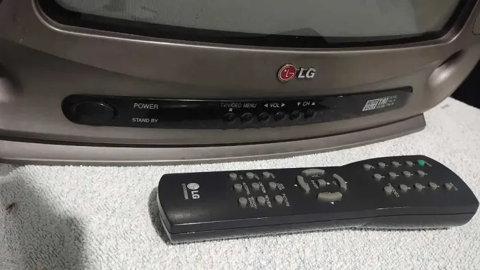 LG Cinemaster 14" CRT
