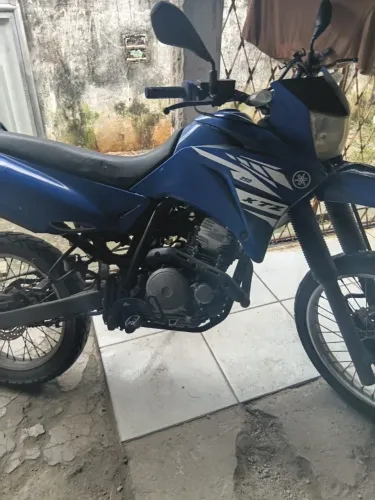 Landre 250 com algumas serviços para fazer  e algumas multas venha conferir 