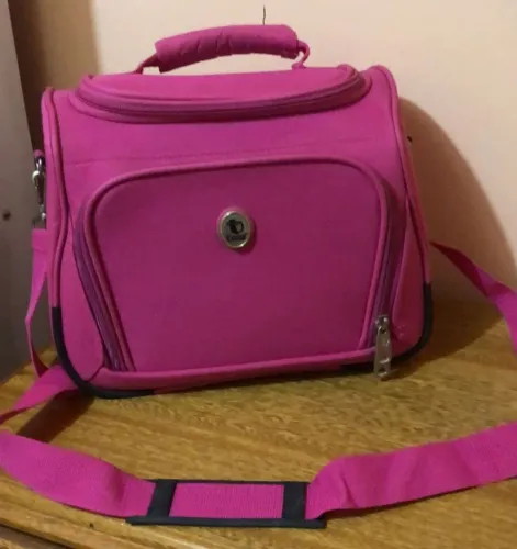 Frasqueira/Bolsa de Bordo pink