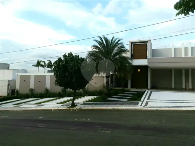 Condomínio com 5 quartos à venda em Loteamento residencial jardim villagio - SP