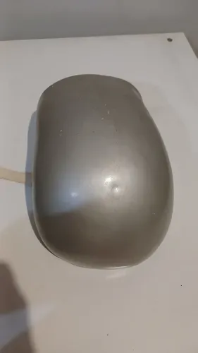 Barriga de gestante de fibra