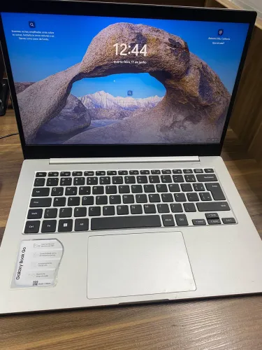 Galaxy Book Go - Perfeito estado