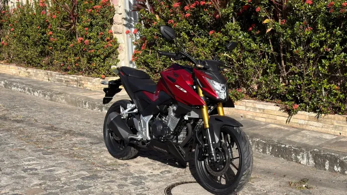 Honda CB 300f Twister Flex 2027 pronta entrega