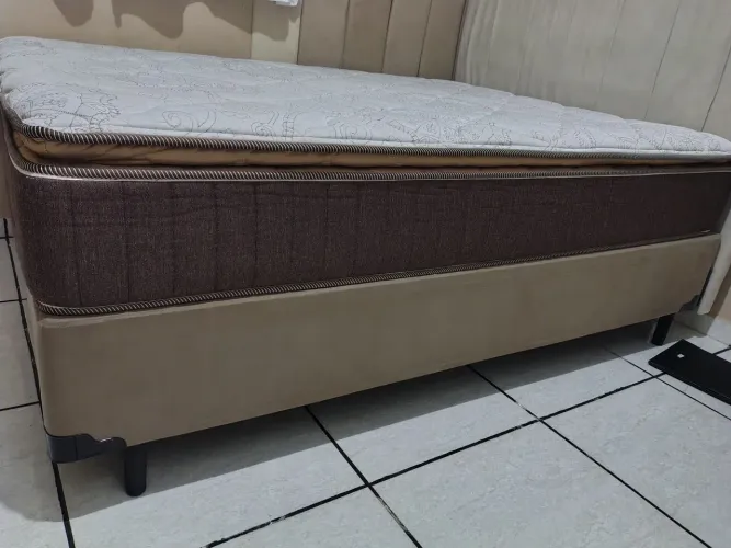 Cama box casal