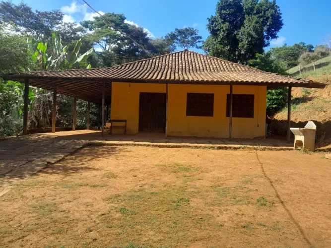 AlUGOsitio ou VENDO RIO NOVO MG