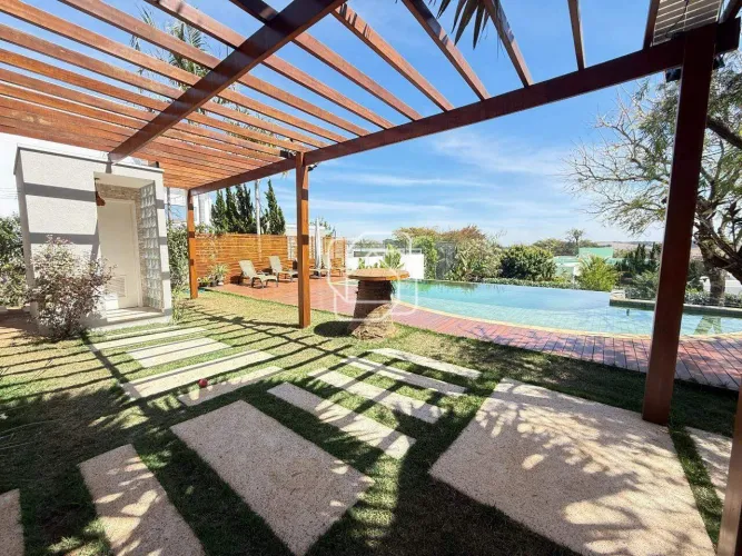 Casa de Condomínio em Salto à venda Terras de Mont Serrat - SP | 4 quartos Área total 1.02