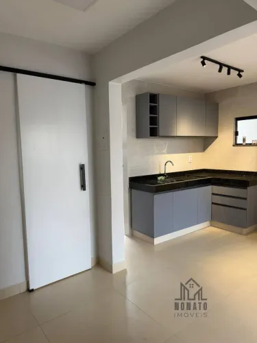 Apartamento à Venda na Vila Jaraguá, Goiânia 3 Quartos e Reformado