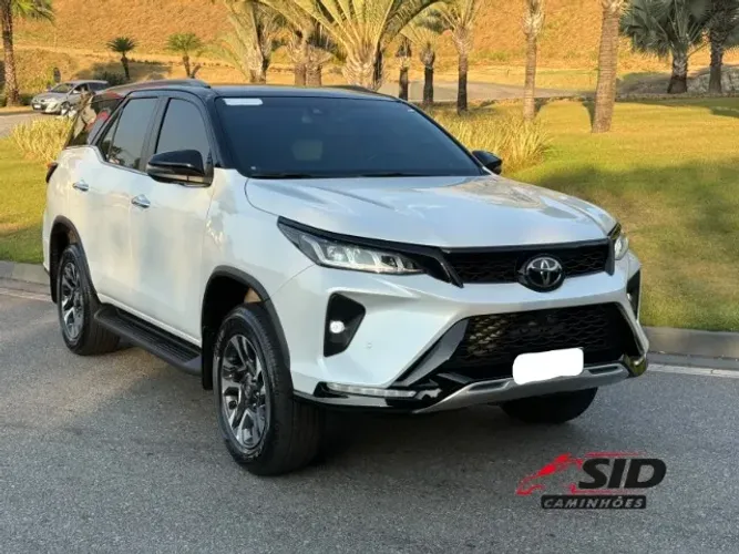 HILUX SW4 DIAMOND 2024