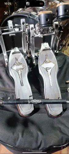 Pedal duplo de bumbo mapex 