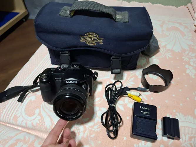 Câmera Panasonic DMC-FZ50 (Usada)