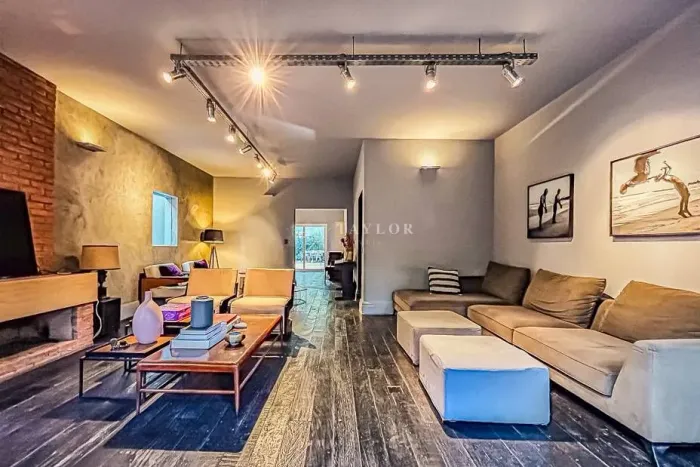 Casa com 5 quartos, Jardim Europa - São Paulo