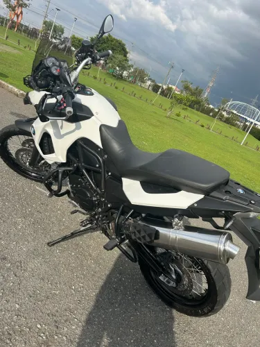BMW GS800