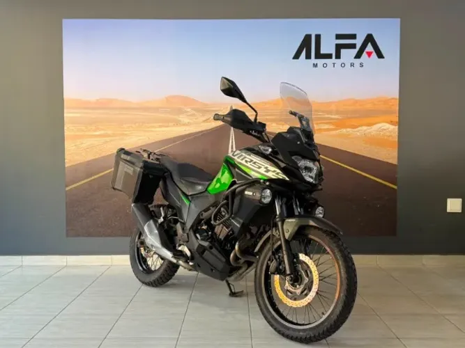 KAWASAKI VERSYS 300 VERDE 2022