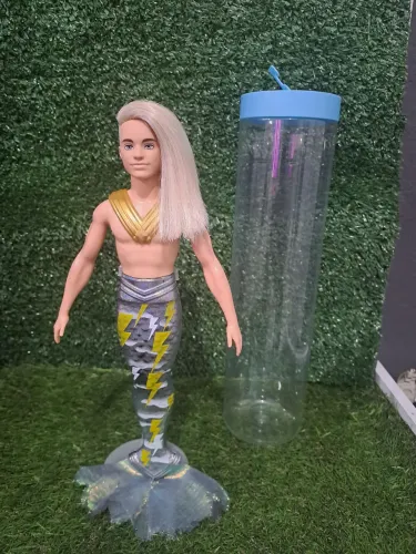 Barbie ken sereia color reveal